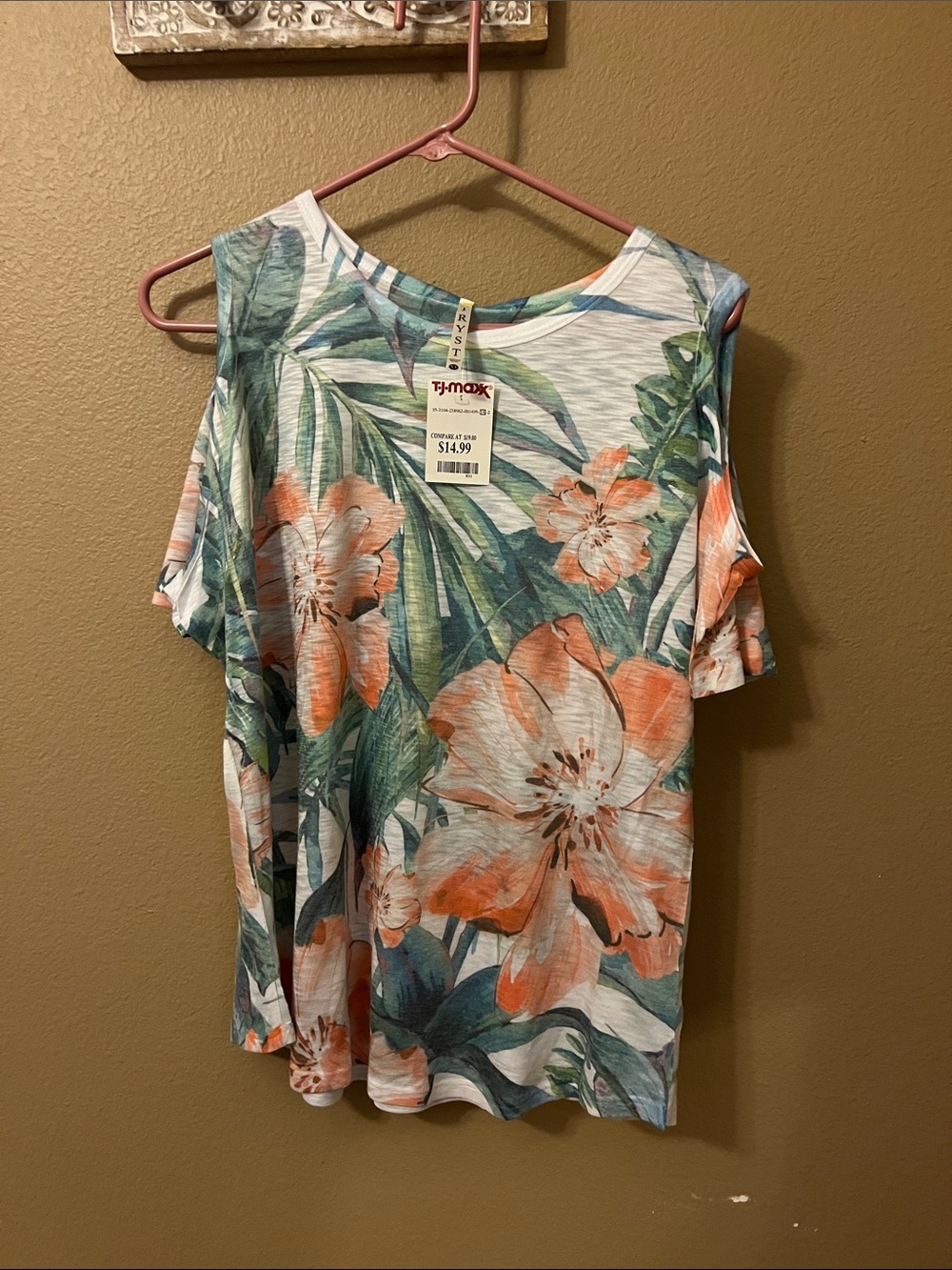 T.J.Maxx Coral & Green Tropical Cold-Shoulder Women's Top